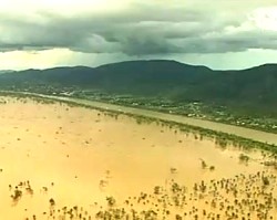 В Австралии из-за наводнений погибли 10 человек