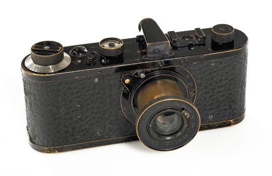 Фотокамера Leica 1923 года стала самой дорогой в мире за ,9 млн