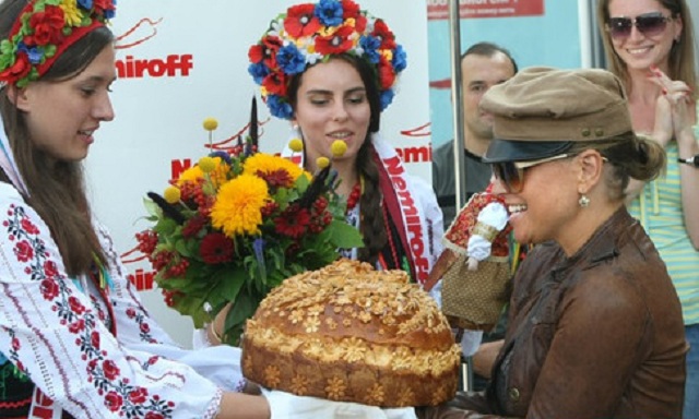 Анастейша выступит на открытии стадиона во Львове