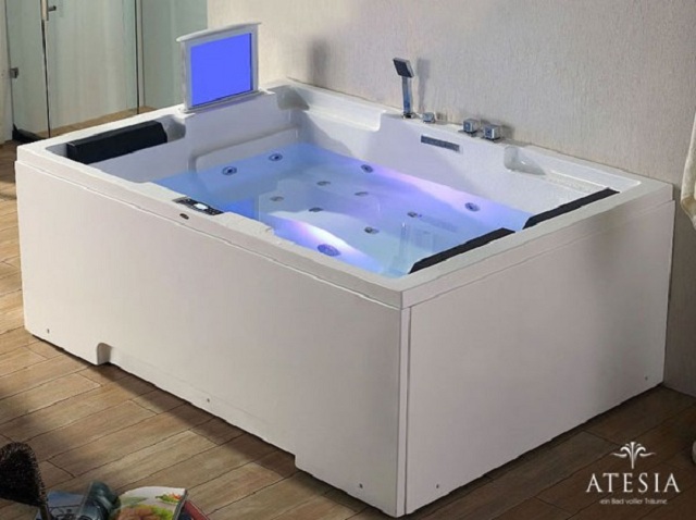 Гидромассажная ванна с LCD-телевизором Atesia Maui