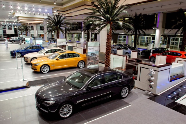 В Абу-Даби открылся салон BMW