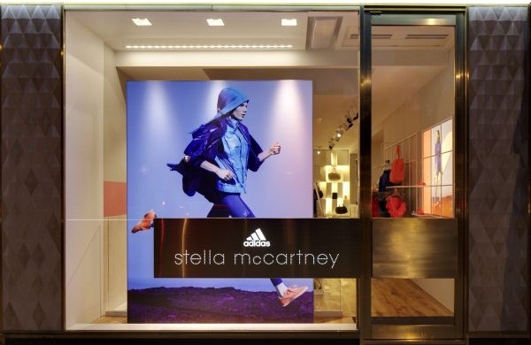 Бутик Adidas и Stella McCartney в Лондоне