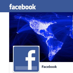 Facebook терпит убытки, но растет