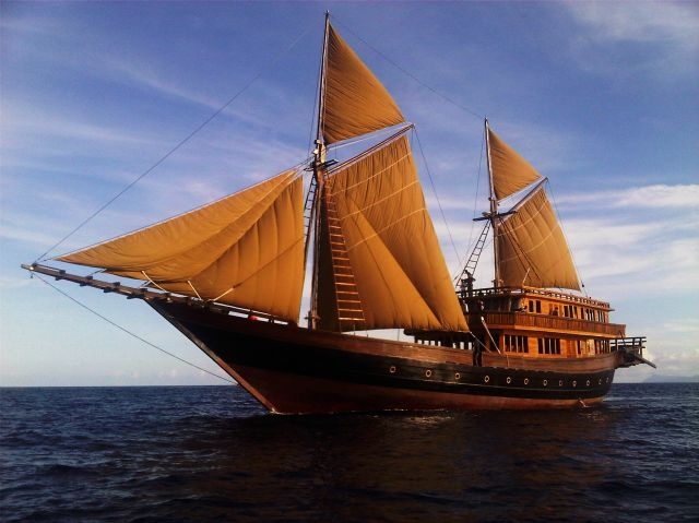 Alila Purnama - роскошная лодка-отель