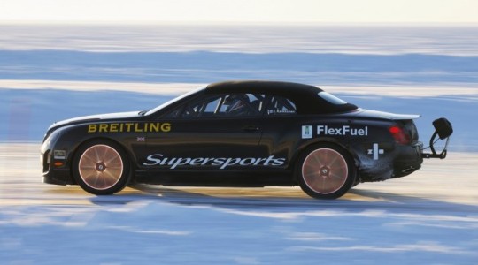 Юха Канккунен на Bentley установил мировой рекорд скорости на льду