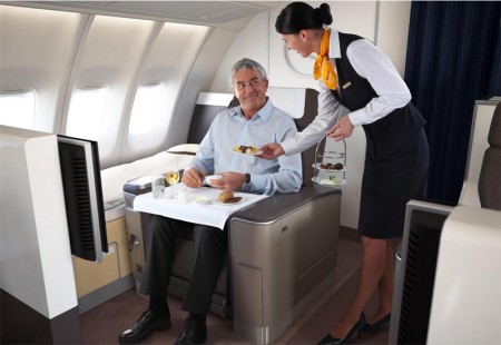 Авиакомпания Lufthansa представит совершенно новый "первый класс" на Боинге 747-400 