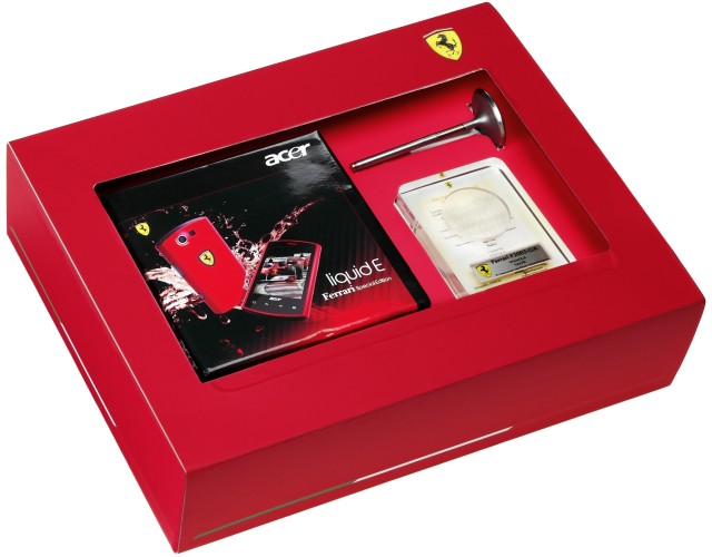 Acer Liquid E Ferrari - смартфон с чемпионским клапаном от болида F1