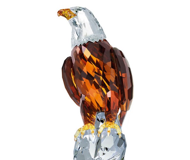 Swarovski представил кристального Белоголового орлана