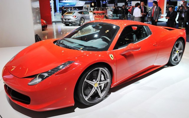 Ferrari 458 Spider оценен в $ 257 тысяч
