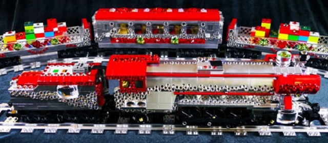 Игрушечные поезда LEGO в кристаллах Swarovski от Cimon Art