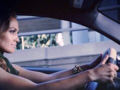 Дженнифер Лопес рекламирует 2012 Fiat 500 от Gucci