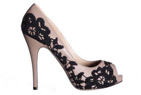 Туфли Valentino стали самой сексуальной обувью 2011 года
