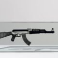АК-47 увековечен в стекле