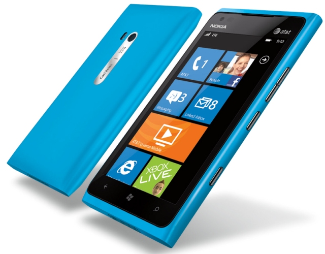 Nokia Lumia 900 - флагман для Америки