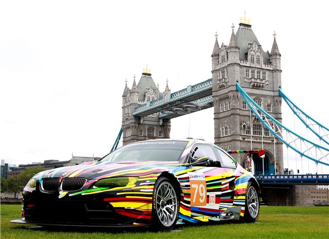 Выставка BMW Art Car в Лондоне