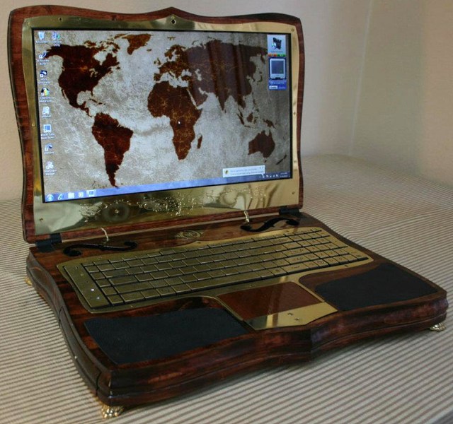 Ноутбук Datamancer Victorian Laptop - викторианский Максимус