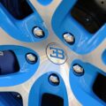 Бело-голубой Bugatti Veyron 16.4 Grand Sport Vitesse