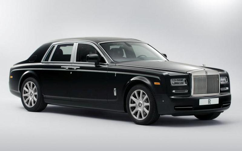 Rolls-Royce Diamond Black Phantom в стиле Арт-Деко