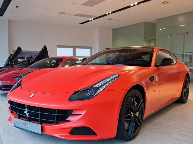 Ferrari FF Special Edition за 295,000 Евро