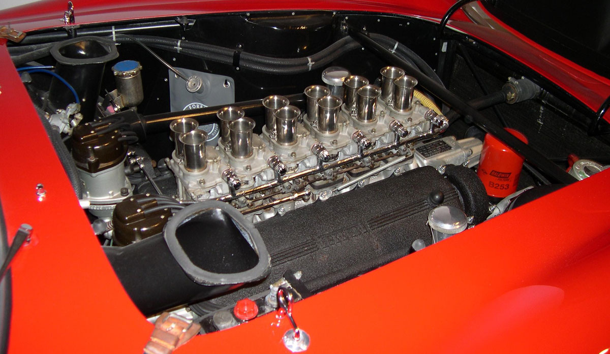 Ferrari 250 GTO 1963 побил мировой рекорд по цене