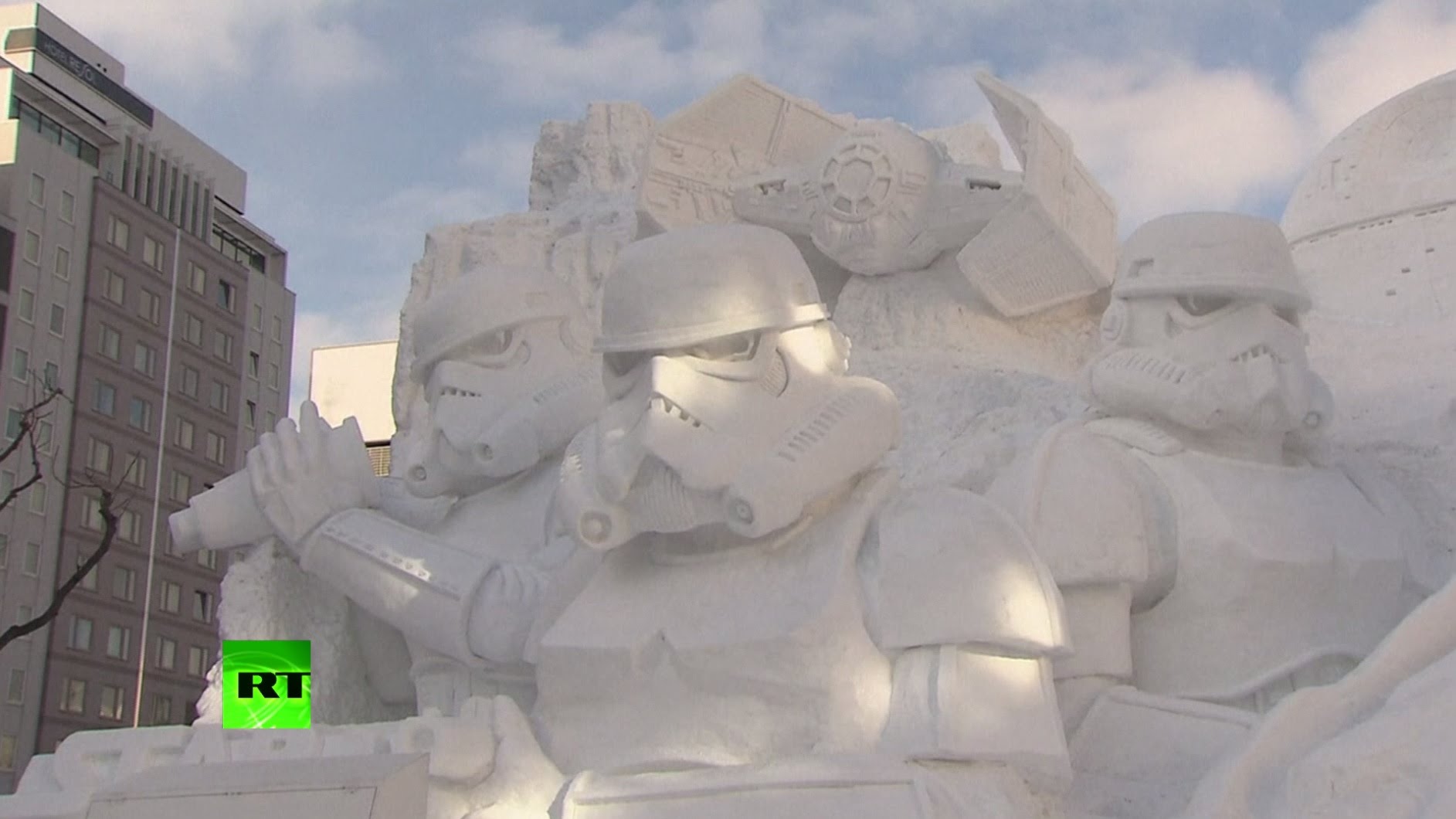 Междуреченск снег. Build Snow Statues