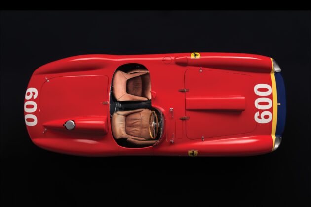 Раритетный Ferrari 290 MM пустят с молотка